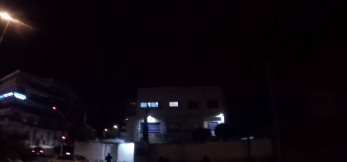 Επίθεση με μπογιές στην πρεσβεία του Ισραήλ στη Αθήνα (Video)