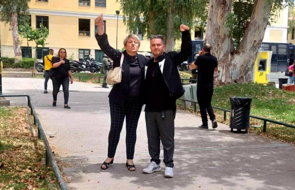 ΑΘΩΑ ΤΑ 25 ΜΕΛΗ ΤΟΥ ΡΟΥΒΙΚΩΝΑ